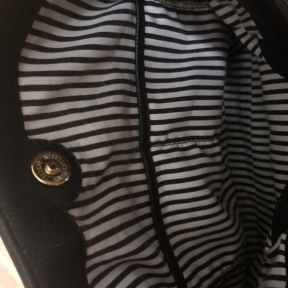 Lily and Ivy shoulder bag - Picture 7 of 10